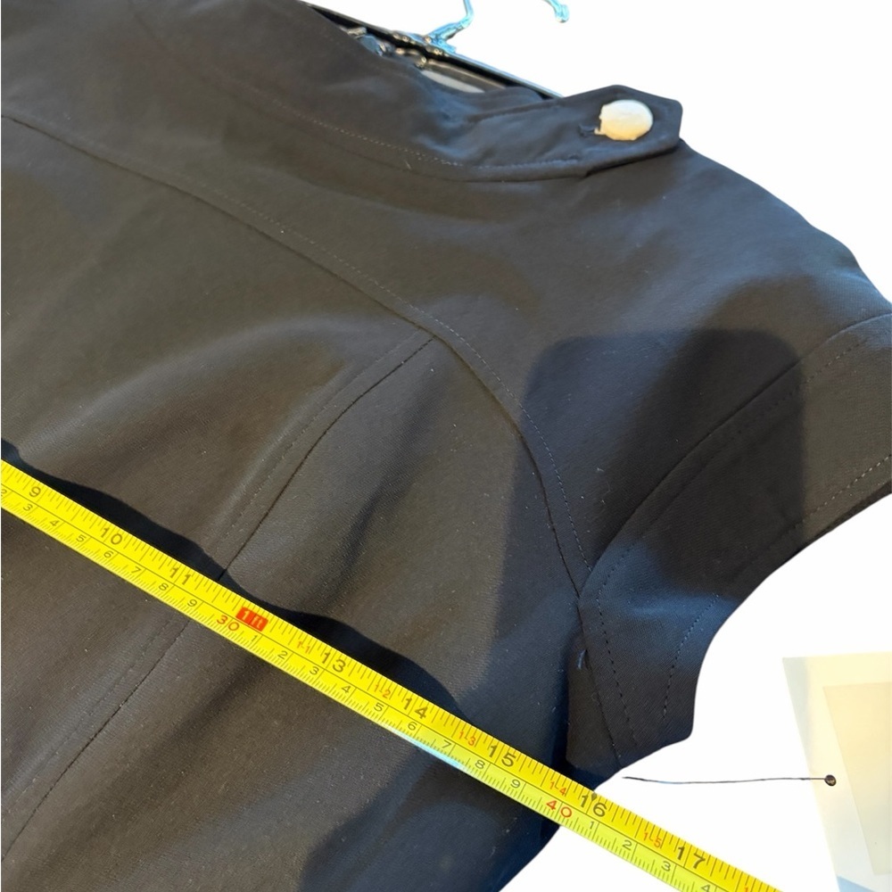 Ellen Tracy Black Mini Dress with Cap Sleeves - Picture 5 of 8